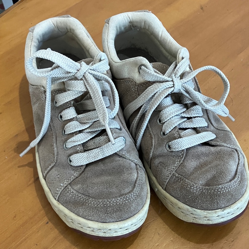 Vintage Simple Old School 2050 Sneakers Men’s 8